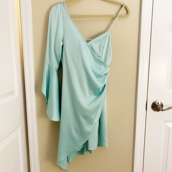 Majorelle Georgina Mini Dress One Shoulder Wrap - Picture 3 of 7